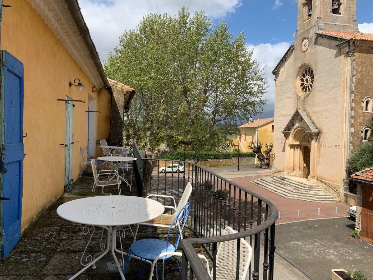 Отель La Sarrasine Villes-sur-Auzon Экстерьер фото